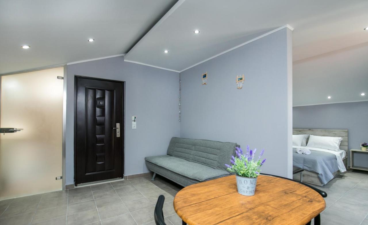 Aliki'S Apartment Ліменарія Екстер'єр фото